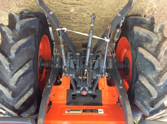 ขาย ด่วน!!! L3608 SP พร้อมใบดัน ผานหลัง รถทำงาน732ชั่วโมง ราา330000บ