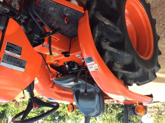 ขาย ด่วน!!! L3608 SP พร้อมใบดัน ผานหลัง รถทำงาน732ชั่วโมง ราา330000บ