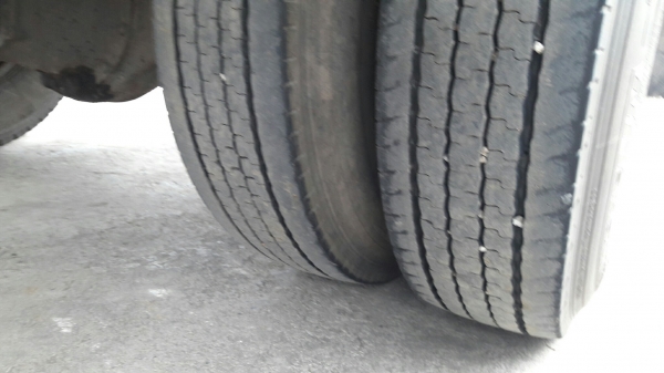 รถยี่ห้ออีโน่  รถปี 2547  รุ่นFC4JJPA  ขนาด 150 แรงม้า  รหัสแซซซี FC4JJPA
