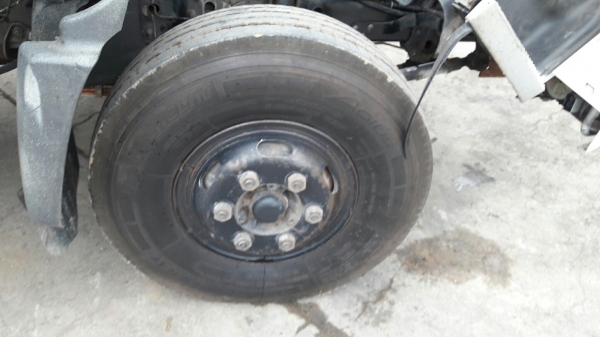 รถยี่ห้ออีโน่  รถปี 2547  รุ่นFC4JJPA  ขนาด 150 แรงม้า  รหัสแซซซี FC4JJPA