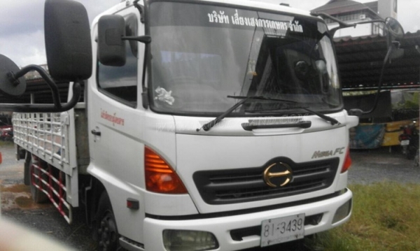 รถยี่ห้ออีโน่  รถปี 2547  รุ่นFC4JJPA  ขนาด 150 แรงม้า  รหัสแซซซี FC4JJPA
