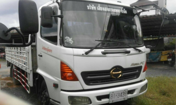 รถยี่ห้ออีโน่  รถปี 2547  รุ่นFC4JJPA  ขนาด 150 แรงม้า  รหัสแซซซี FC4JJPA