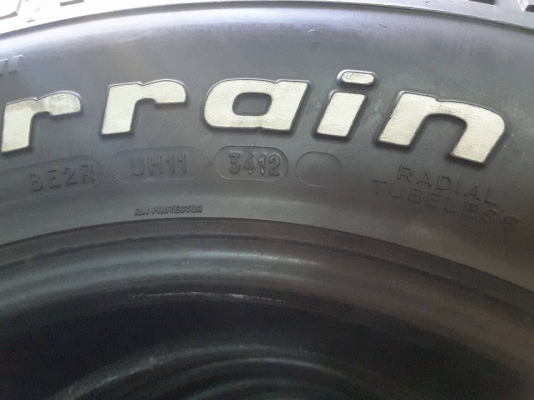 BF All USA. 265-65-17 ปลายปี 12 สภาพสวยๆ 1ชุด