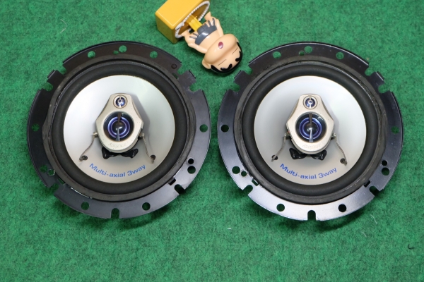 ลำโพง Addzest รุ่น SRT163 ลำโพงแกนร่วม 3 ทาง ขนาด 6" กรวยโพลี ขอบโฟม แม่เหล็กใหญ่