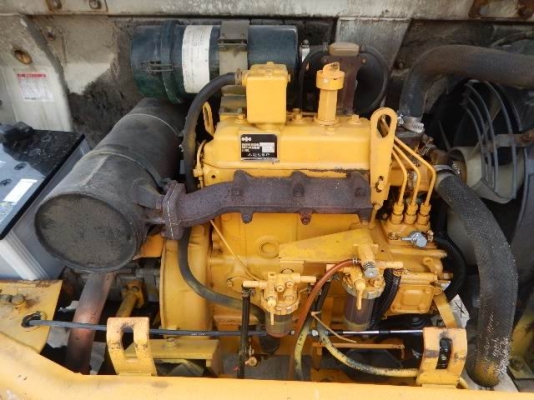 ขายรถขุดจากนอกkomatsu..pc20--6.ไลน์หัวเจาะ