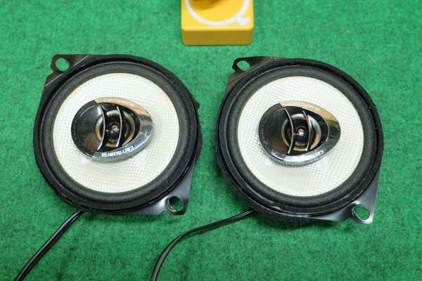 ลำโพง Pioneer Carrozzeria รุ่น TS-F1000 ลำโพงแกนร่วม 2 ทาง ขนาด 4" กรวยเคฟล่าห์สีขาว ลำโพง Pioneer Carrozzeria รุ่น TS-F1000 ลำโพงแกนร่วม 2 ทาง ขนาด 4" กรวยเคฟล่าห์สีขาว