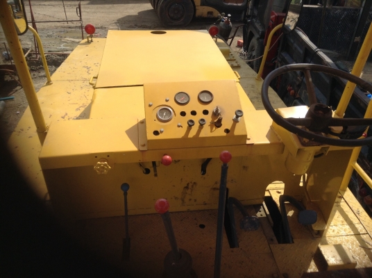 ขายด่วน ! รถบด 9 ล้อ KAWASAKI KR20C