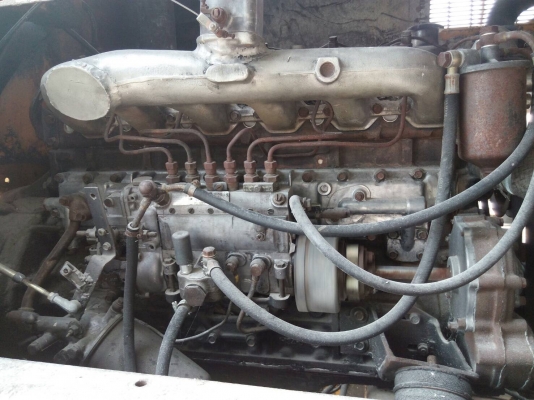 ขายรถตัก KOMATSU 515 สะภาพดีพร้อมใช้ ต่อแขน ราคา.430000 ต่อรอง