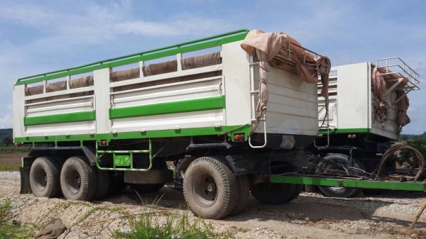 ขายรถพ่วง 18 ล้อ แม่-ลูก กระบะเหล็กดั้ม HINO 344 ปี.58 รถพร้อมใช้ ราคาย้อมๆแค่.2670000 สนใจรีบจองด่วน