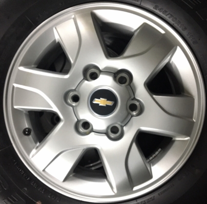 แม็กถอดป้ายแดง Chevrolet Corolado พร้อมยางป้ายแดง 245-70-16 ปี 16 แม็กถอดป้ายแดง Chevrolet Corolado พร้อมยางป้ายแดง 245-70-16 ปี 16