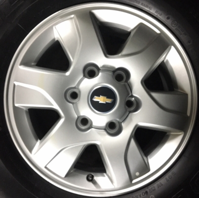 แม็กถอดป้ายแดง Chevrolet Corolado พร้อมยางป้ายแดง 245-70-16 ปี 16 แม็กถอดป้ายแดง Chevrolet Corolado พร้อมยางป้ายแดง 245-70-16 ปี 16