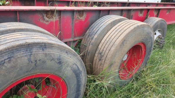 ขาย คัสซีหางโรเบท 3 เพลา ความยาวทั้งหมด 11 เมตร เอกสารเล่มทะเบียนครบ ราคาต่อรองได้ครับ