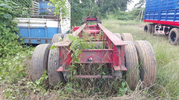 ขาย คัสซีหางโรเบท 3 เพลา ความยาวทั้งหมด 11 เมตร เอกสารเล่มทะเบียนครบ ราคาต่อรองได้ครับ