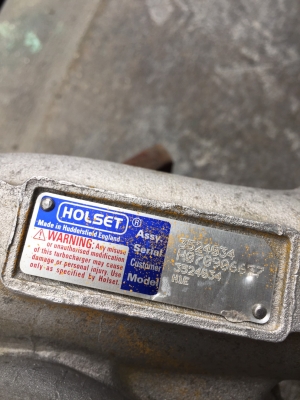 **** ขายเทอร์โบ HOLSET HX35 โบร์เชียงกง ****