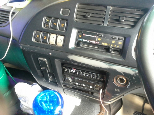 ขายรถพ่วง 18 ล้อ แม-ลูก กระบะเนียมดั้มดิน ISUZU DECR 320 แม่ปี.50 ลูกปี.55 รถสวย ราคา1980000 ต่อรอง