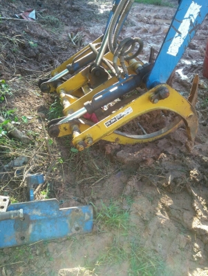 ขาย คีบอ้อยครบชุด ของอู่ JK ราคาคุยกันได้ครับ