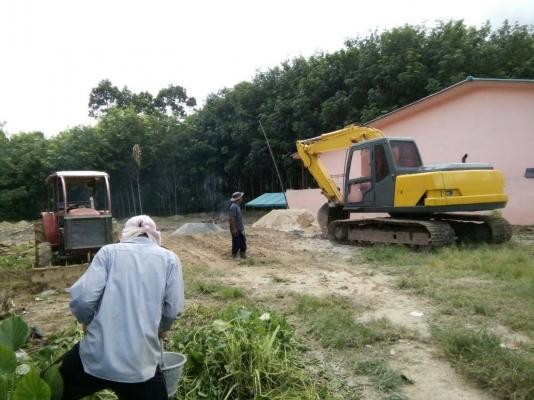 ขายรถแบคโฮ KOBELCO SK120-/// โซ่แผ่นใหม่ ราคา 590000 ขายรถแบคโฮ KOBELCO SK120-/// โซ่แผ่นใหม่ ราคา 590000