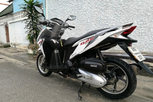 Click 125i รถบ้านแท้ เจ้าของคนเดียว เล่มชุดโอนครบ