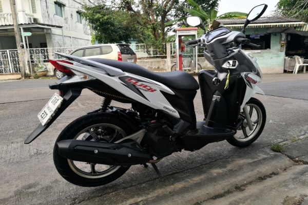 Click 125i รถบ้านแท้ เจ้าของคนเดียว เล่มชุดโอนครบ