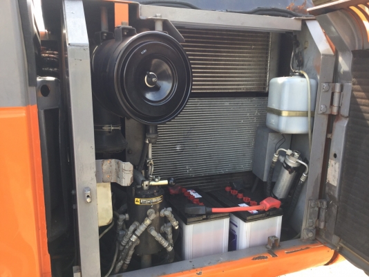 ต้องการขายรถขุดดิน