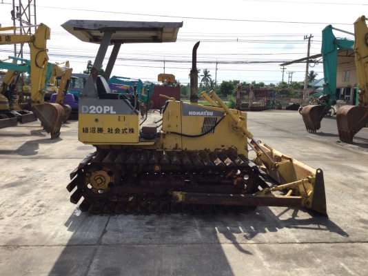 ต้องการขายรถดันดิน