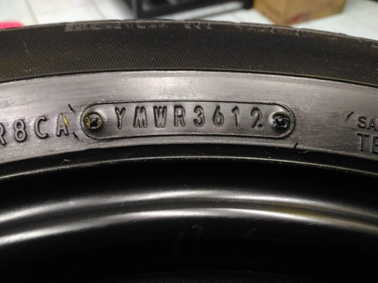 ล้อกะทะ ขอบ15 พร้อมยางดันลอป sp2030  185 60 15 ผลิตปี 2012 ยางสวย กะทะสวย ขายถูก ทั้งชุด 1,800 บาท NET ยกหน้าร้านค่ะ