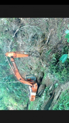 ขายรถแบคโฮ HITACHI EX200-3 ระบบไฟเต็ม ราคา 500000