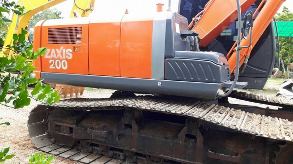 ขาย!! >>> Hitachi Zx200 รุ่น 3 <<< รถสวยพร้อมใช้งาน เอกสารครบพร้อม ราคา 1,530,000 บาท ขาย!! >>> Hitachi Zx200 รุ่น 3 <<< รถสวยพร้อมใช้งาน เอกสารครบพร้อม ราคา 1,530,000 บาท