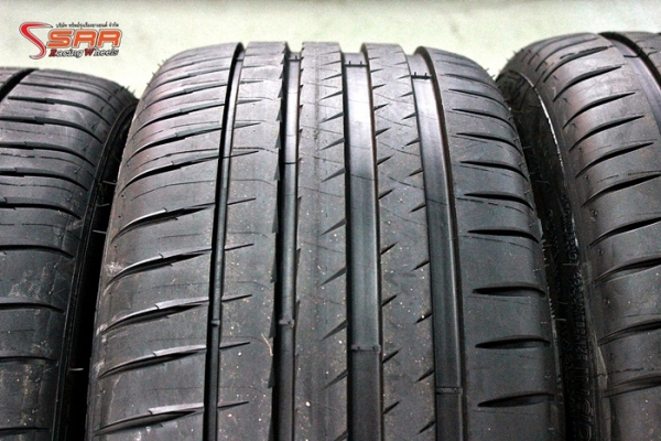 MICHELIN PILOT SPORT 4 265/35R18 ราคาพิเศษ