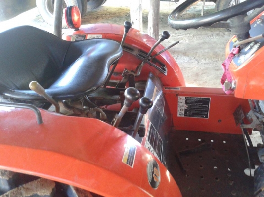 รถไถKrt140 Plusดันหน้า พาล3 ล้อเหล็ก เอกสารทะเบียนพร้อม