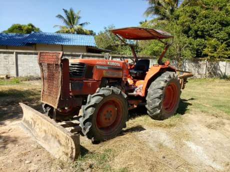 KUBOTA M5000 KUBOTA M5000