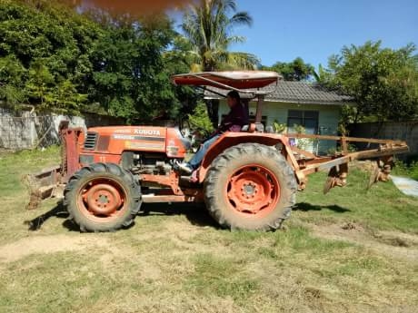 KUBOTA M5000 KUBOTA M5000