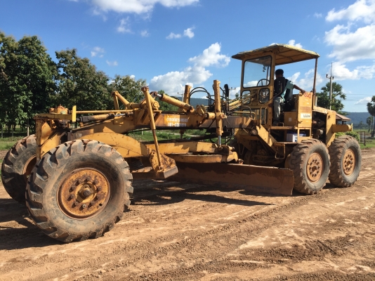 ขายรถเกรด ขนาดกลาง ขายรถเกรด ขนาดกลาง