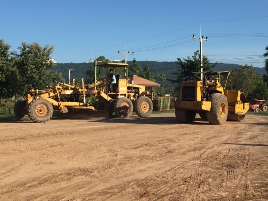 ขายรถเกรด ขนาดกลาง ขายรถเกรด ขนาดกลาง