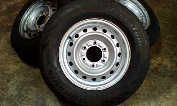 ล้ออ่ะไหล่อีซู15/6รู Bs215/70/15ปี15 ลงพื้นครั้งนึง 1000บาท  ราคาสุดท้าย เก็บสีกะทะใหม่แล้ว 0995357594 >ส่งได้ทั่วไทย<