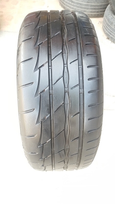 ขายยาง225/55/16 ปี 0915 BEIDGESTONE POTEZA RE003 2 เส้น  สภาพสวยดอกเยอะไม่มีปะดอกเน้นๆตามรูปตัวTOPแน่นอนใช้ต่อได้สบาย  ราคาพร้อม เปลี่ยน ถ่วง  (ส่งต่างจังหวัด)   รัก 0851612347   LINE**ID  rukitsarr        .... https://www.facebook.com/jtg2010 เวบทางร้านโ