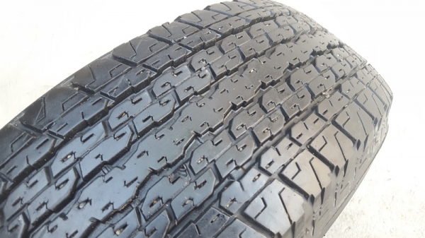 ขายยาง245/70/16 ปี 12 BRIDGESTONE 840 2 เส้น