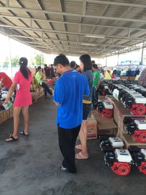 พรุ่งนี้วันสุดท้าย มหกรรม"วันลดราคาครั้งยิ่งใหญ่แห่งปี" รถแทรกเตอร์ เครื่องสูบน้ำทั้งเก่าและใหม่ลดสูงสุดถึง80\%