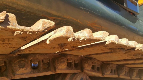 ขายแบคโค Hyundai 220 9s สภาพ 85\% รถสวยมากเอกสานอินวอย รถออกห้างไทย หาอยู่ไม่ผิดหวัง ขายแบคโค Hyundai 220 9s สภาพ 85\% รถสวยมากเอกสานอินวอย รถออกห้างไทย หาอยู่ไม่ผิดหวัง