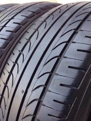 ยาง GOOD YEAR 205-70-15 ปี 15 2 เส้น 2000  สภาพสวยไม่บวมไม่กินข้าง ดอกยางเหลือเยอะเอาไปวิ่งกันใด้อีกยาวค่ะ