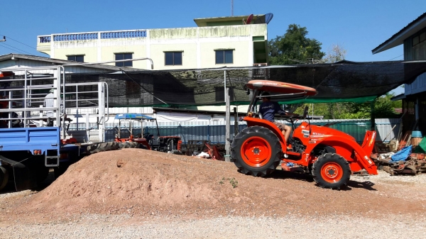 ปัญญาแทรคเตอร์..จัดมาให้ครับ ด่วน!!!คูโบต้า L4708พร้อมใบมีดคานบนSD181พร้อมผาน6&times;24  สภาพพร้อมใช้