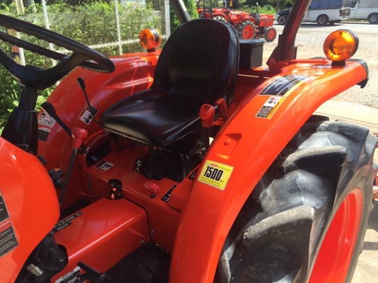 ขายรถไถ Kubota L3608 (4WD) พร้อมใบมีดและผานพรวนช้าง รถสวยๆ ใช้งานน้อย ขายรถไถ Kubota L3608 (4WD) พร้อมใบมีดและผานพรวนช้าง รถสวยๆ ใช้งานน้อย