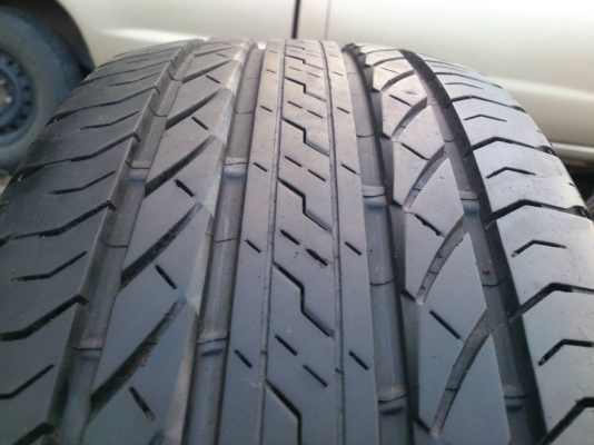 ขายยาง 245/65R17 บริดสโตน อีโคเปีย ปี15 ดอกยางหนาเต็มสดไม่ลายไม่ร้าวสวยๆ จำนวน 1 ชุด