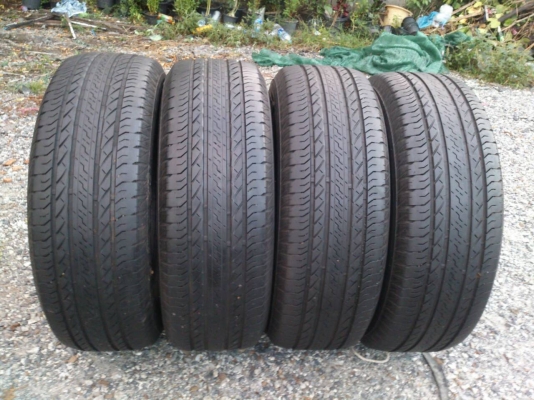 ขายยาง 255/65R17 บริดสโตน อีโคเปีย ปี15 ดอกยางหนาสดไม่ลายไม่ร้าวไม่มีปะสวยๆ จำนวน 1 ขุด