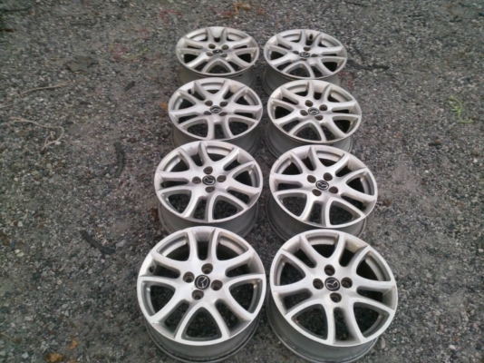 ขายแม็ก MAZDA 2 ขอบ16 จำนวน 8 วง  ราคา 4500