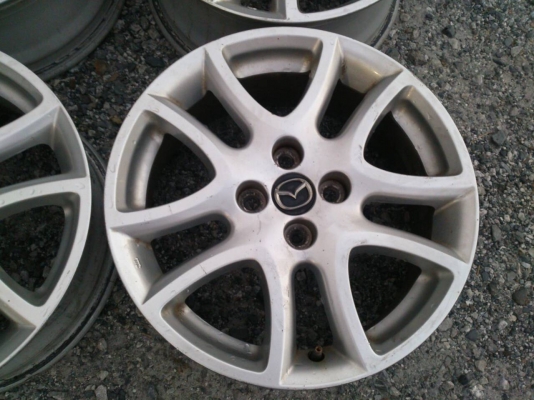 ขายแม็ก MAZDA 2 ขอบ16 จำนวน 8 วง  ราคา 4500