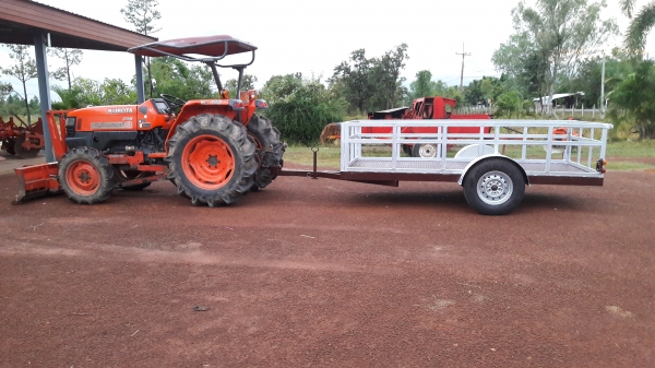 รถพ่วงติดรถไถของใหม่