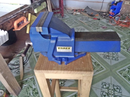 ปากกาจับงาน VOREX 6" ตัวใหญ่ สภาพสวยๆ ปากกาจับงาน VOREX 6" ตัวใหญ่ สภาพสวยๆ