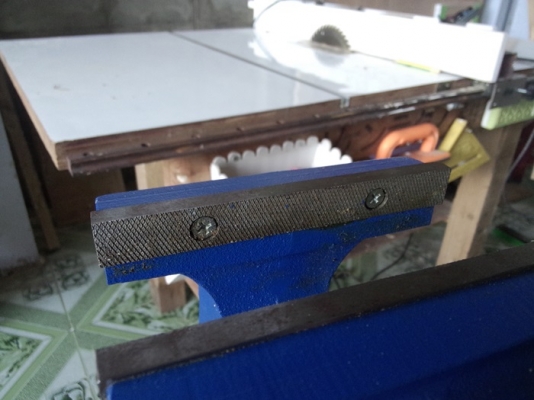 ปากกาจับงาน VOREX 6" ตัวใหญ่ สภาพสวยๆ ปากกาจับงาน VOREX 6" ตัวใหญ่ สภาพสวยๆ