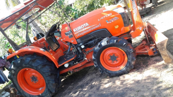 ขายคูโบต้า 47 แรง ใบดัน+ ผาน5+โลตารี่ พร้อมเล่มทะเบียน